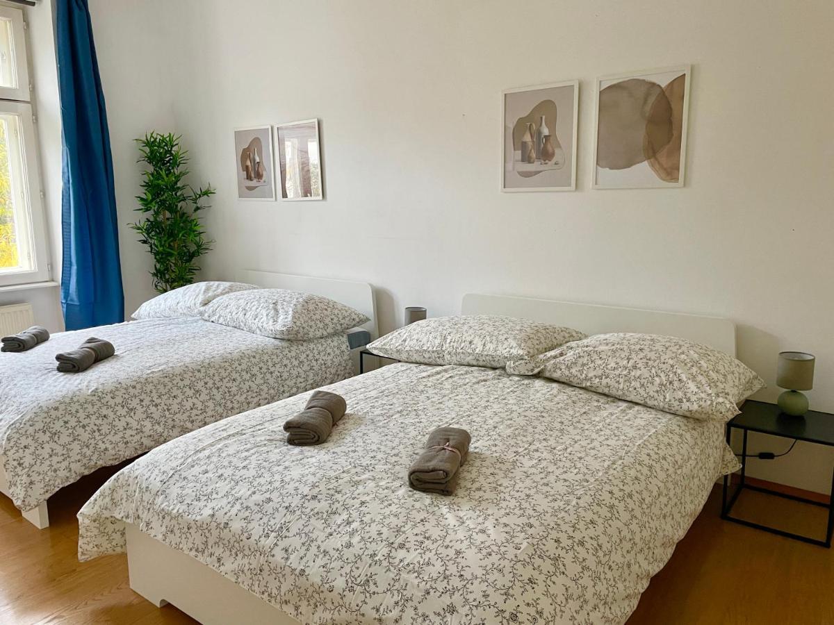 Apartamento 100M2 Flat With Balcony Near Mariahilferstrasse - Free Parking Viena Exterior foto